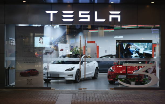 Tesla Kicks off  Outlet in Mumbai